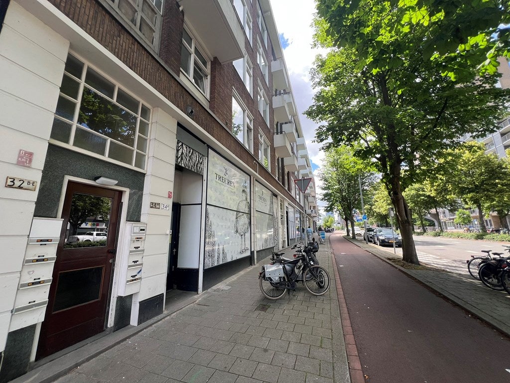 Flat Admiraal de Ruyterweg 34 C