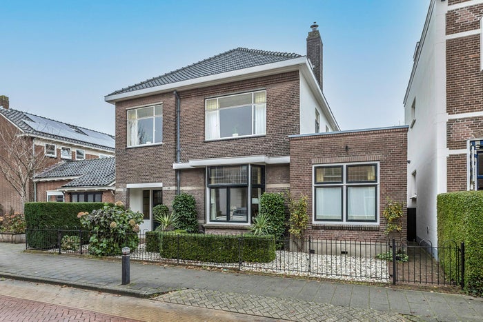 Hooftstraat 164