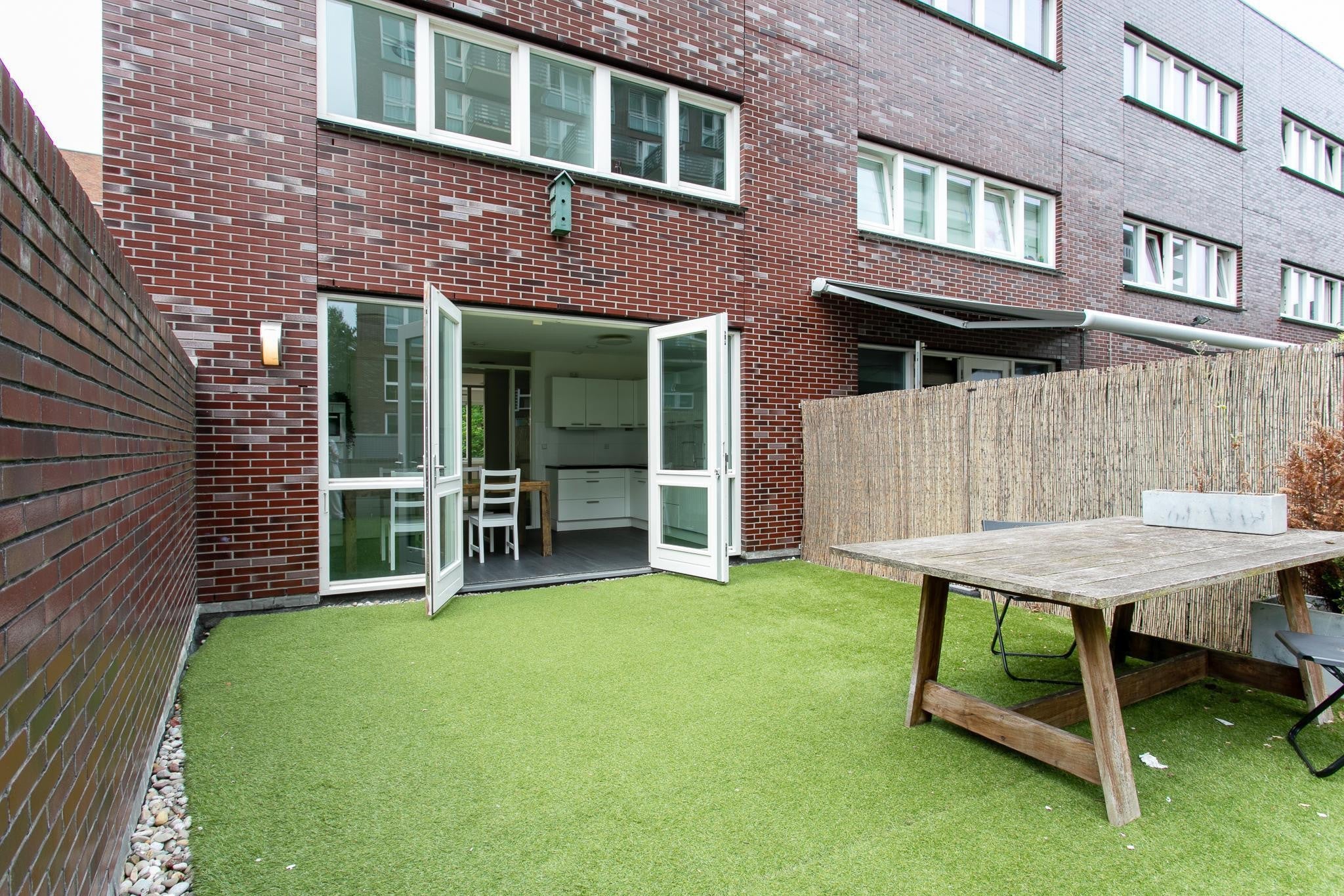 Te huur Appartement Ottho Heldringstraat in Amsterdam