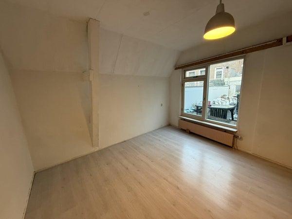 Kamer Bouwelouwensteeg in Leiden