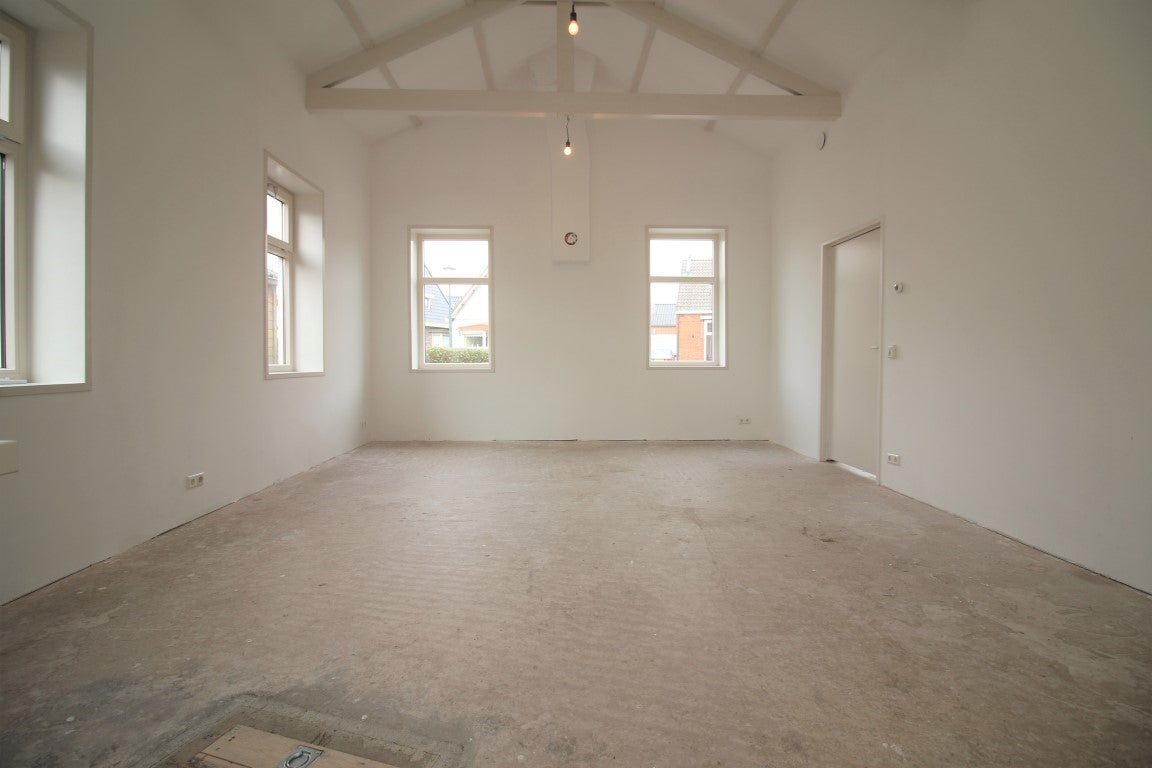 Appartement te huur: Dijkstraat 8, Kommerzijl