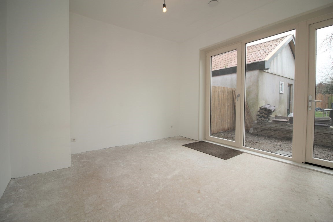 Appartement te huur: Dijkstraat 8, Kommerzijl