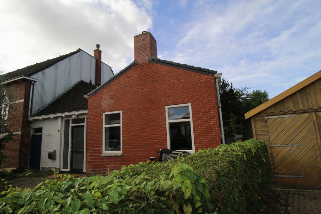 Appartement te huur: Dijkstraat 8, Kommerzijl