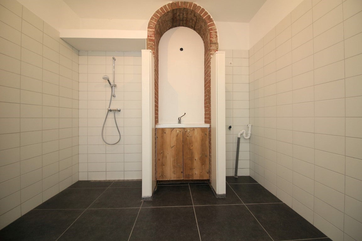 Appartement te huur: Dijkstraat 8, Kommerzijl