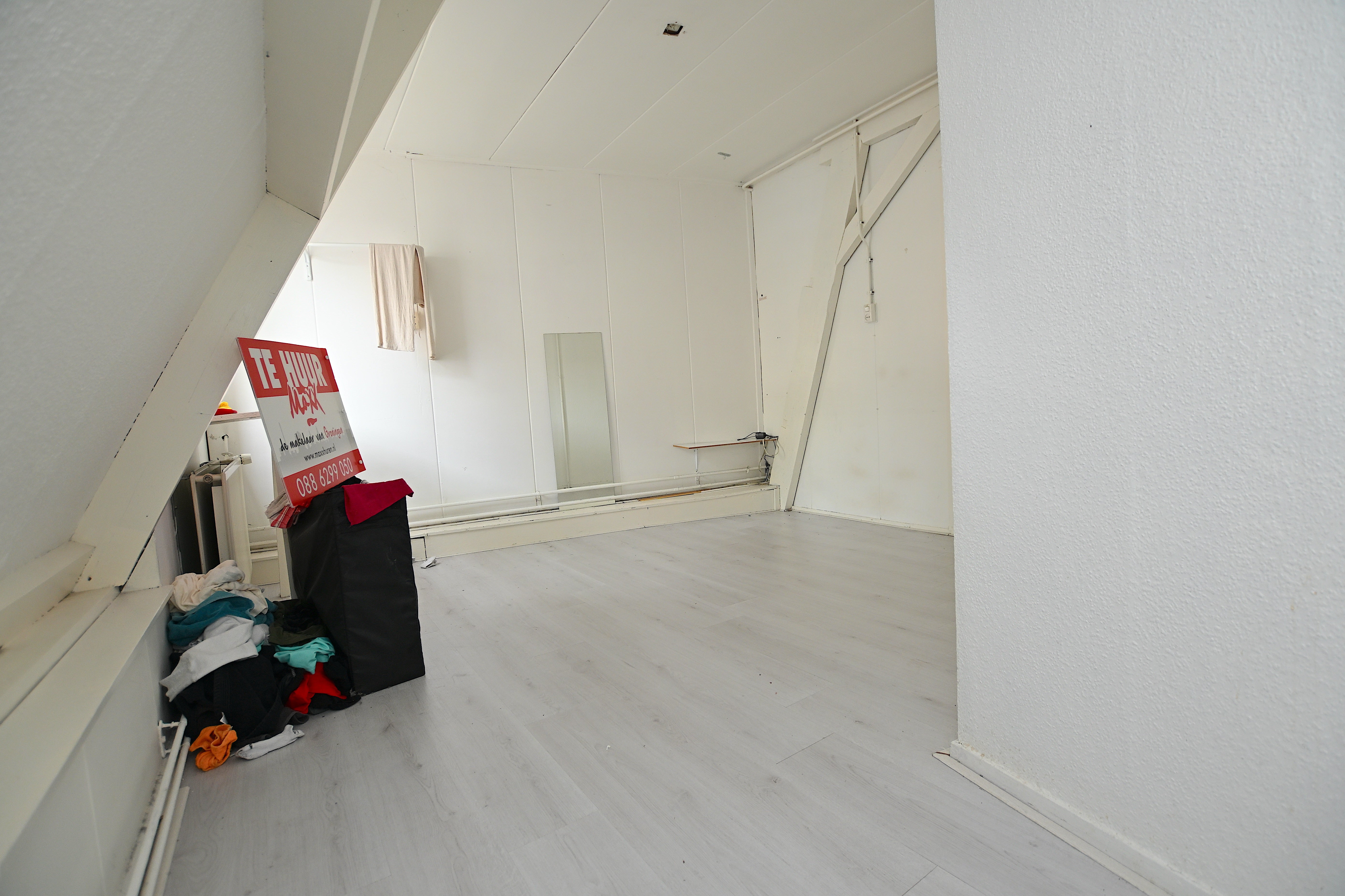 Kamer te huur: Meeuwerderweg 107-1, Groningen