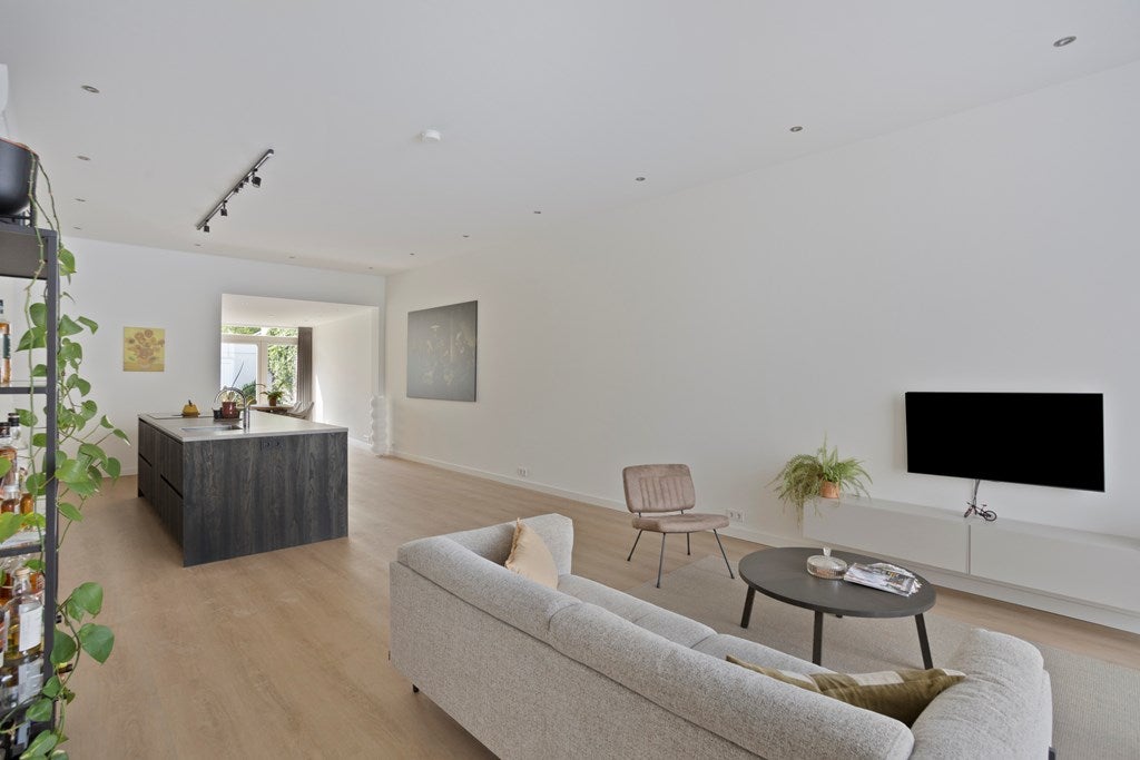 Appartement te koop: Heugemerstraat 112A, Maastricht