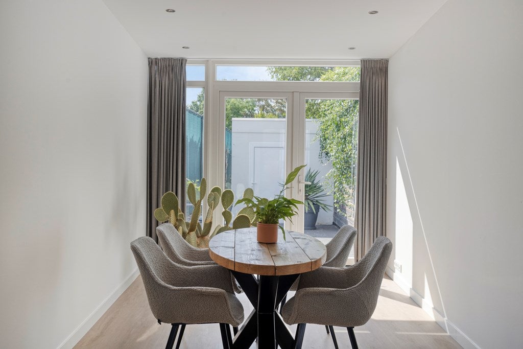 Appartement te koop: Heugemerstraat 112A, Maastricht