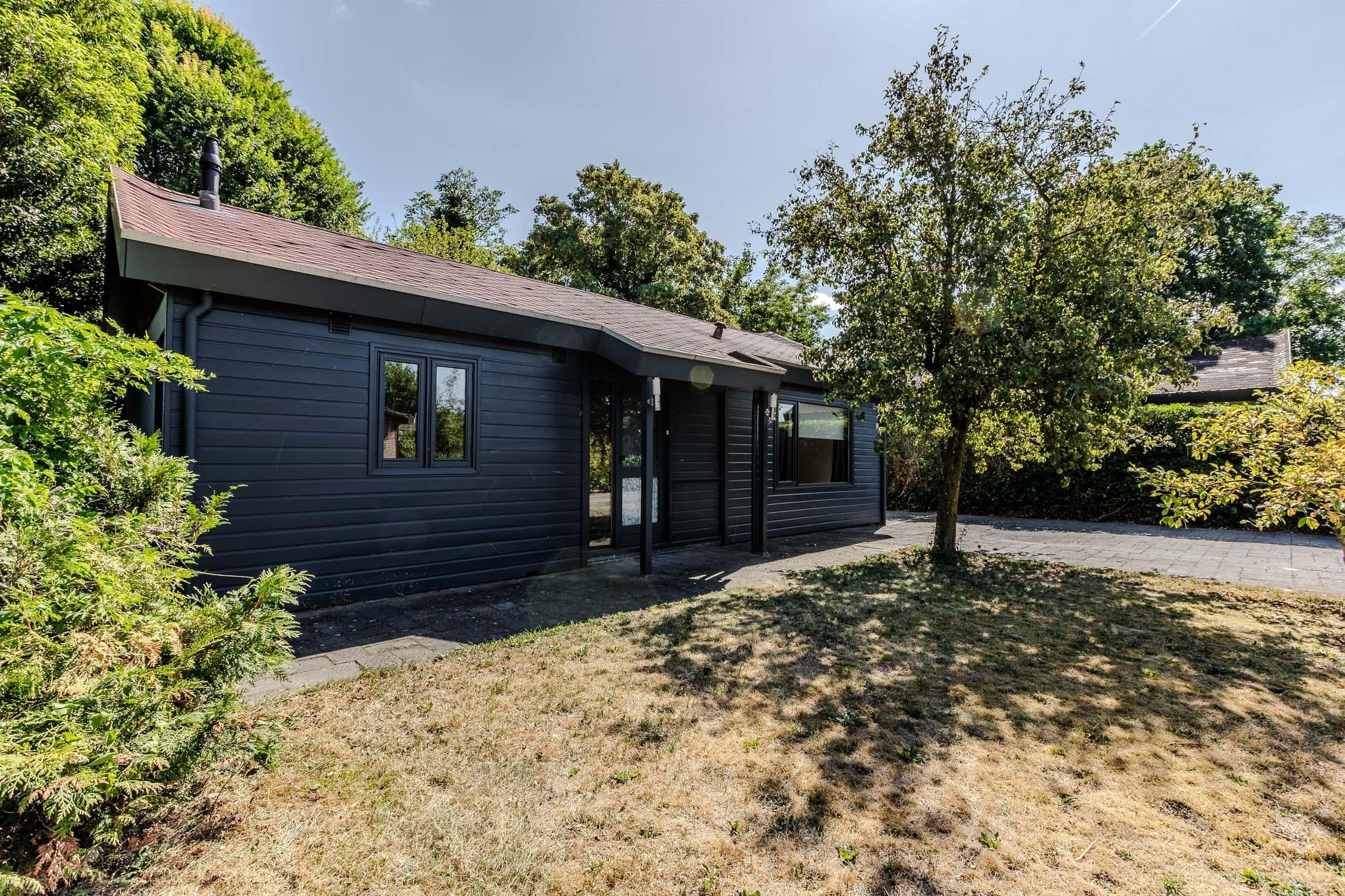 Vrijstaande woning te koop: Eendenparkweg 9-9, Ermelo