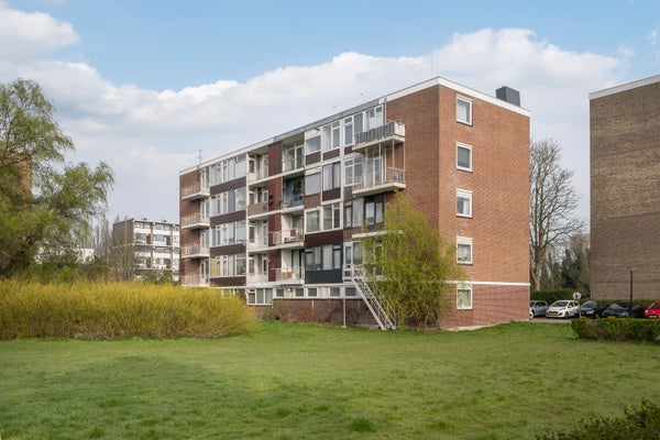 Appartement van der Waalsstraat 68 in Vlaardingen
