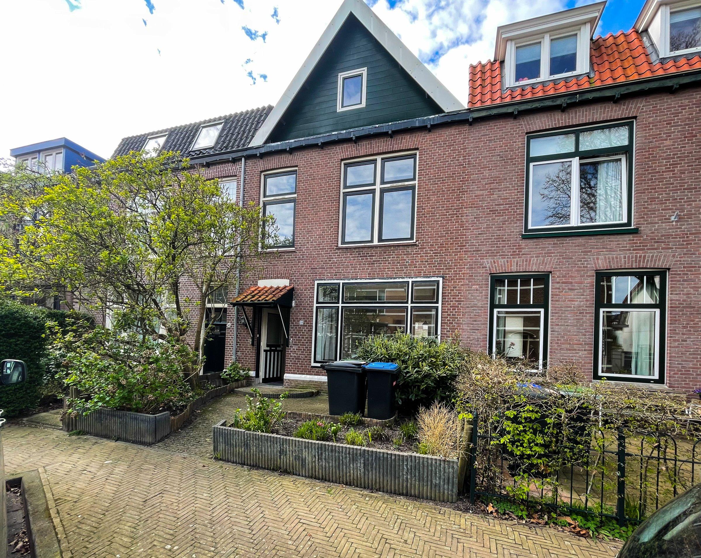 Te huur Huis Chrysantenstraat in Hilversum