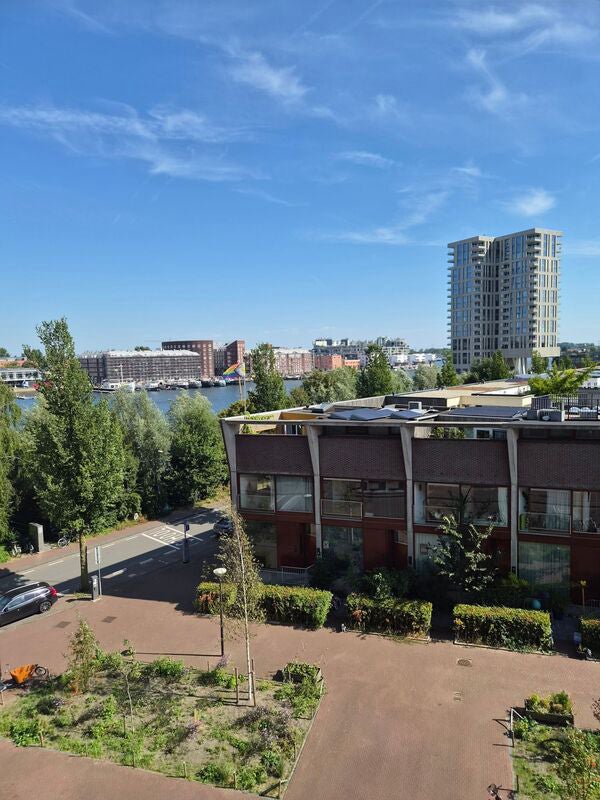 Appartement Baron G.A. Tindalplein in Amsterdam