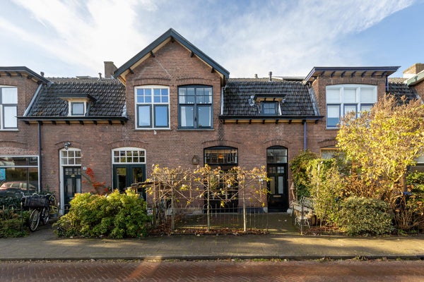 Huis te koop Badhuislaan 30 in Bussum voor € 615.000