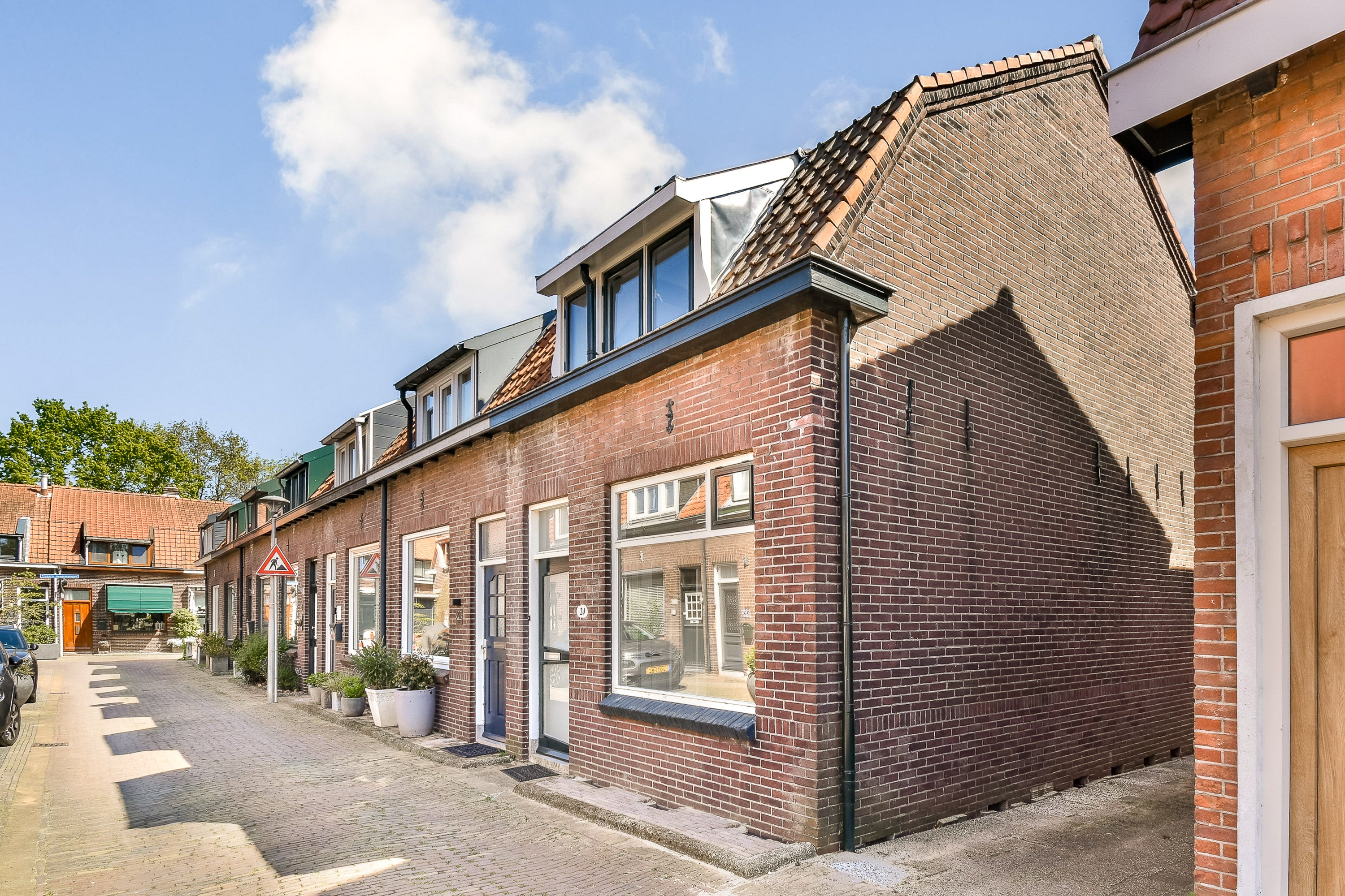 Hoekwoning te koop: Wilhelminastraat 24, Capelle Aan Den Ijssel