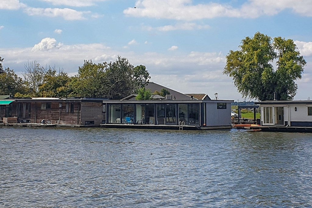Huis Lage Klompweg 868 s in Weesp