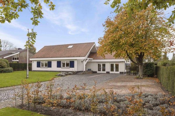 Huis te koop Willem van Oranjelaan 8 in Zierikzee voor € 1.100.000
