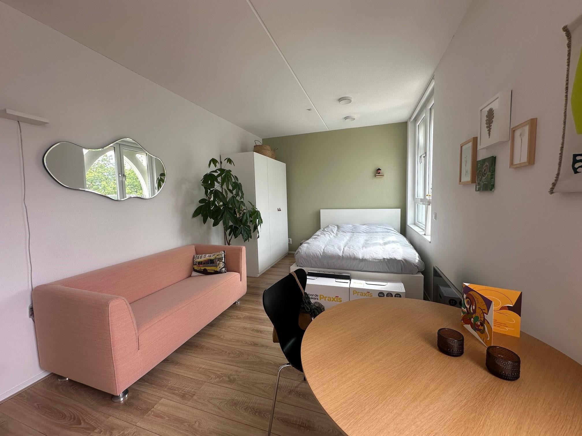 Studio Clarissenhof