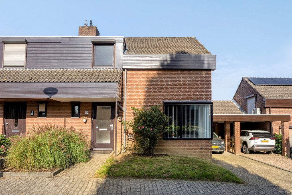 Tussenwoning te koop: Aan Het Beeker Kruis 19, Beek
