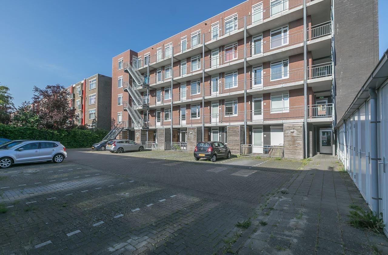 Flat Spieghelstraat 14 8