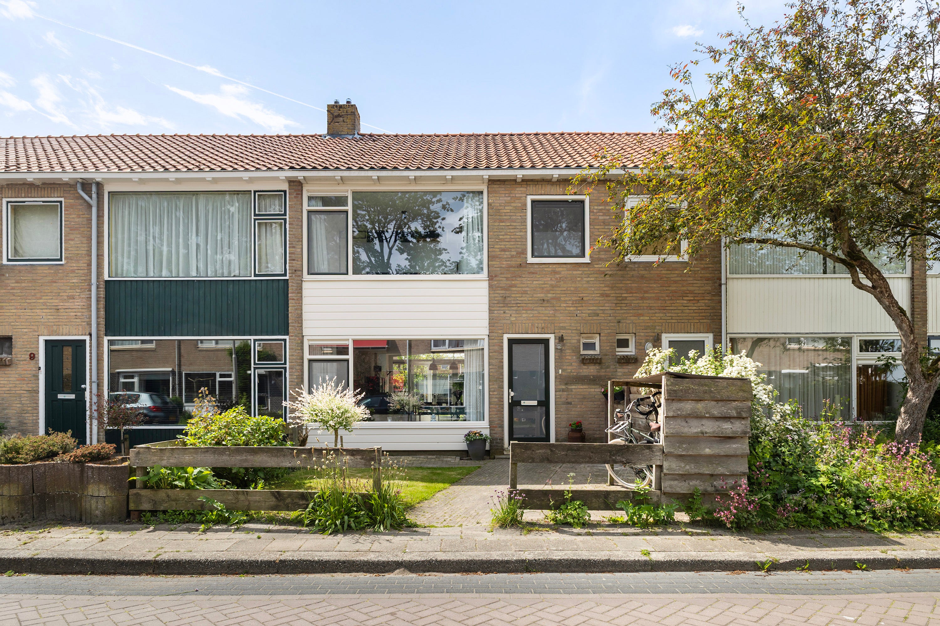 Huis Terp 11 in Lekkum