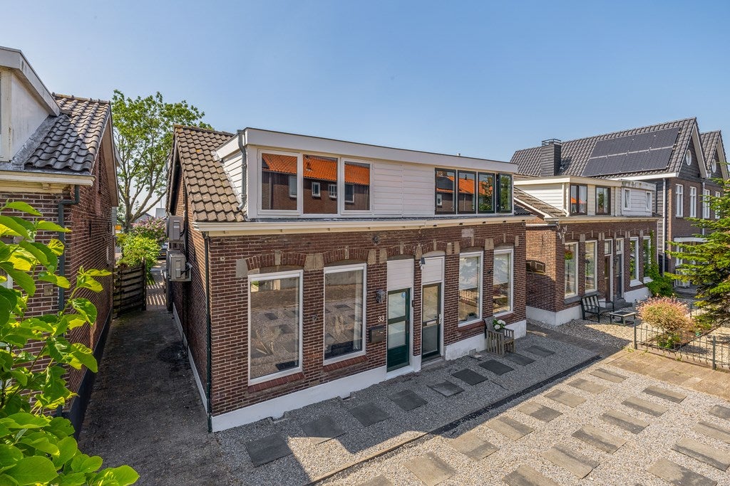 Huis Kaagjesland 33 in Reeuwijk