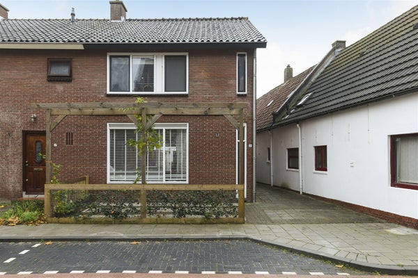 Koopwoningen s-Gravendeel – Huis te koop in s-Gravendeel