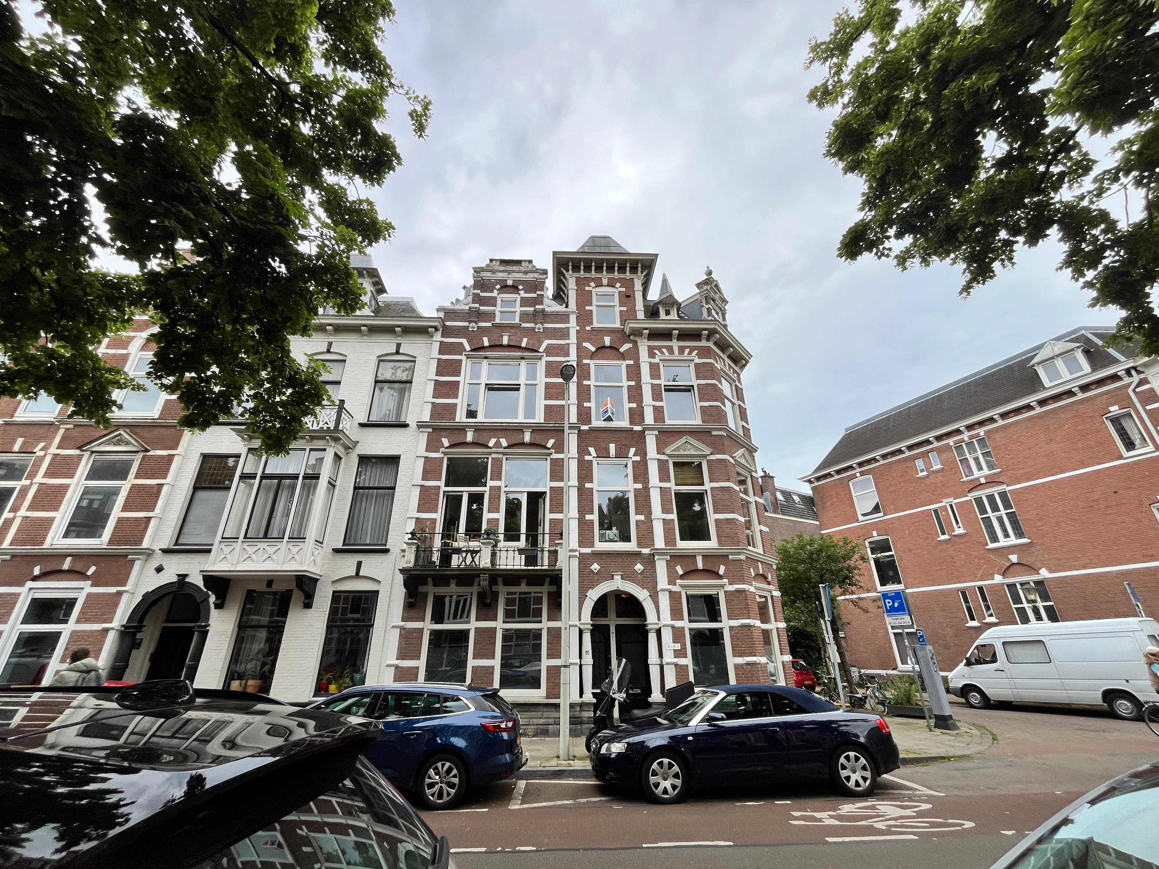 Te huur Appartement Regentesselaan 93 B in Den Haag