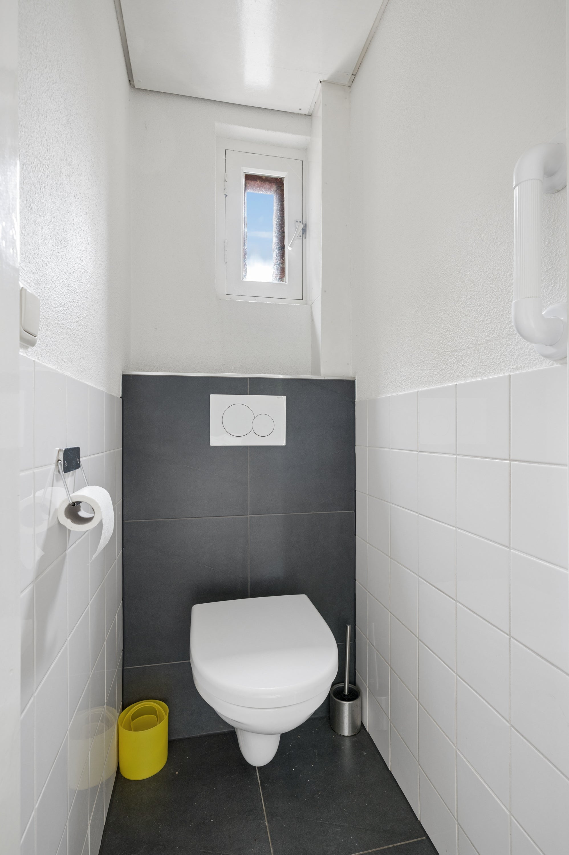 Tussenwoning te koop: Ranonkellaan 9, Ede