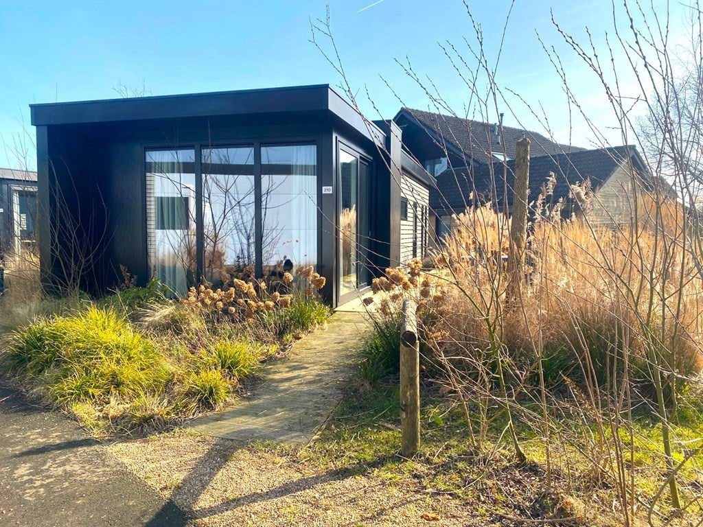 Huis Veneweg 306 R 100 in Wanneperveen