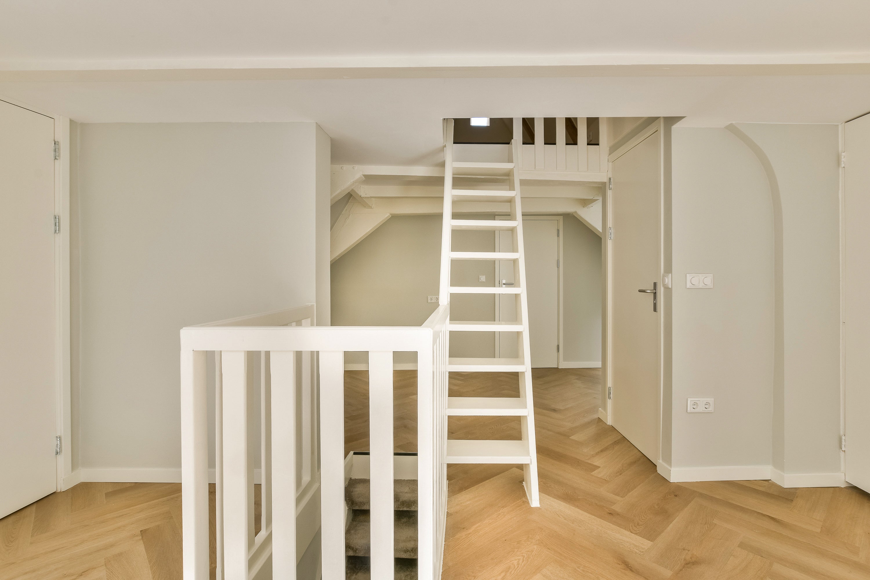 Woning te huur: Gravenstraat, Amsterdam