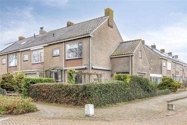 Huis Beatrixlaan 46 in Monnickendam