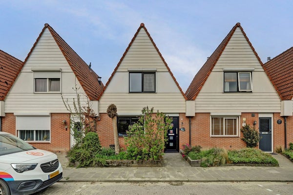 Middelgat 37