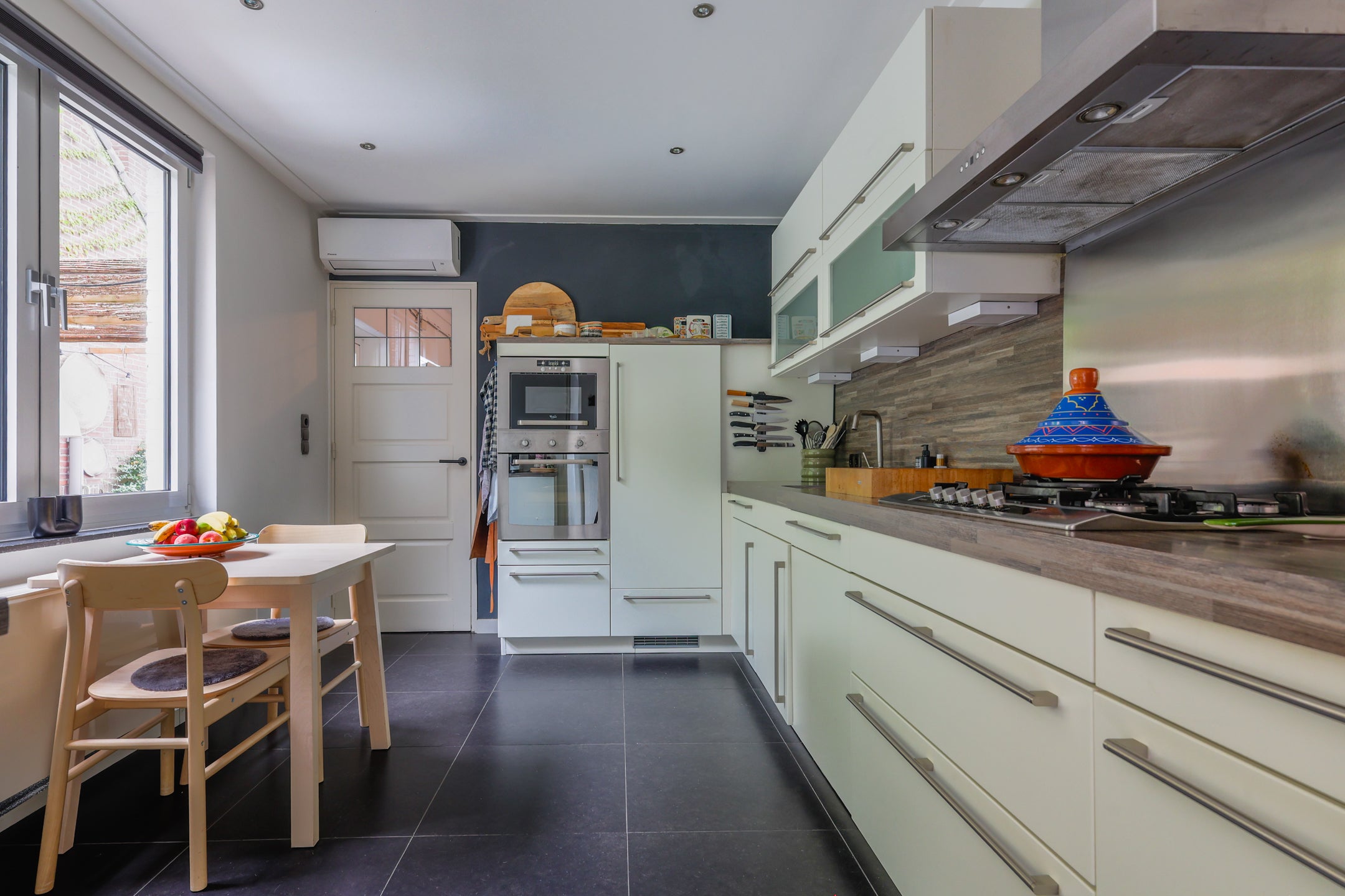 Tussenwoning te koop: Olmenplein 8, Kerkrade