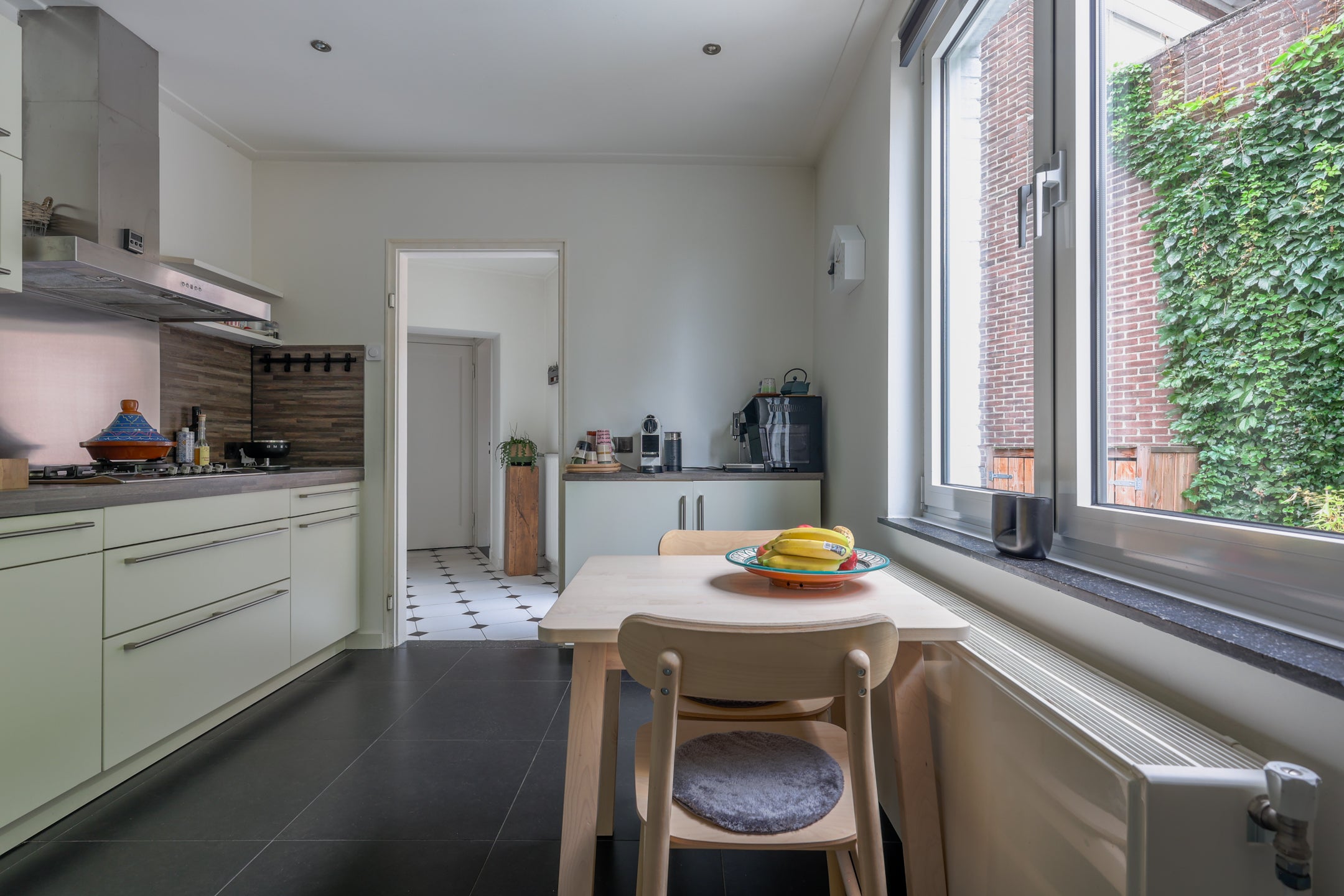 Tussenwoning te koop: Olmenplein 8, Kerkrade
