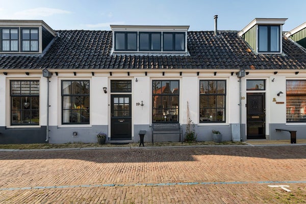 Huis Nieuwe Zijds Burgwal 19 in Monnickendam