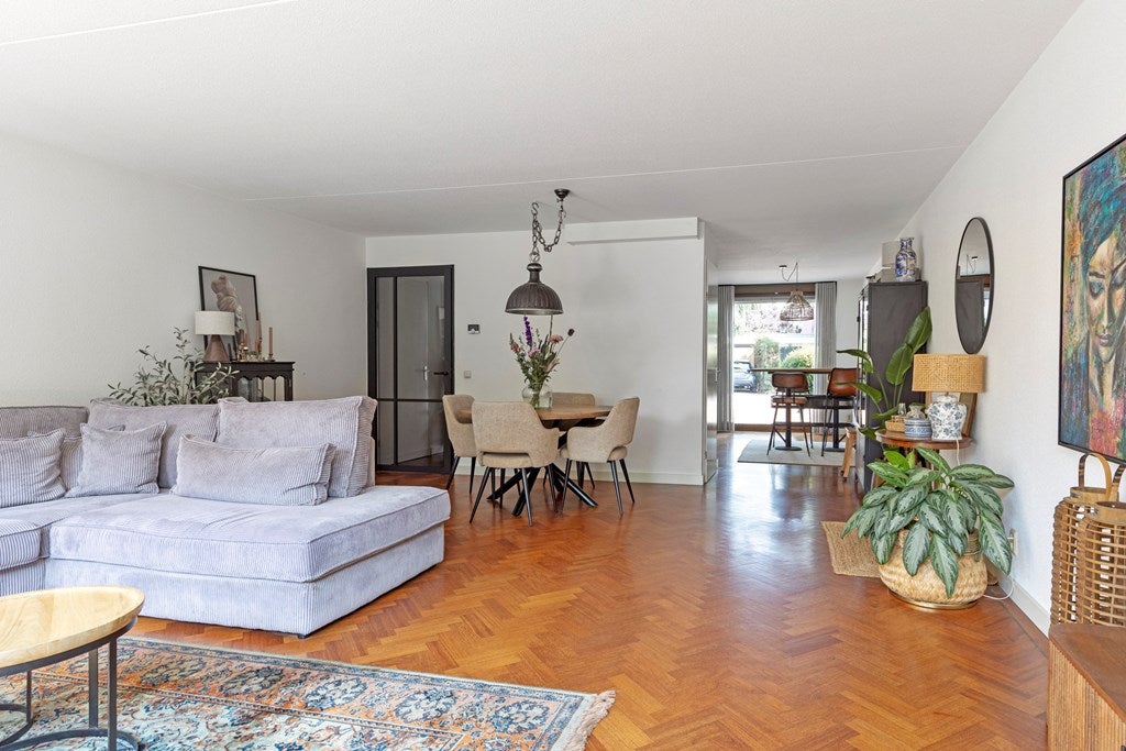 Tussenwoning te koop: Emanuel van der Venstraat 1A, Rosmalen