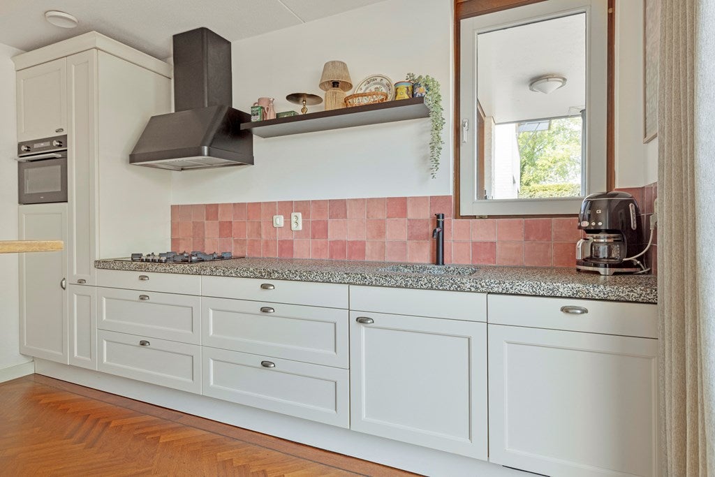 Tussenwoning te koop: Emanuel van der Venstraat 1A, Rosmalen