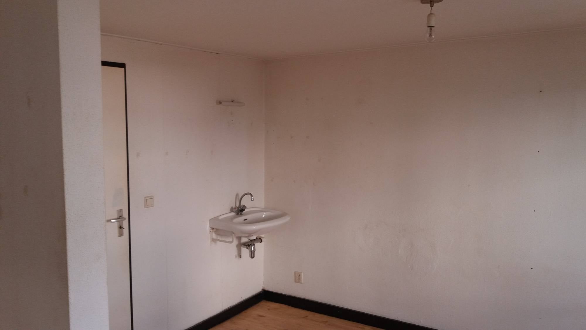 Kamer Ambyerstraat Noord in Maastricht