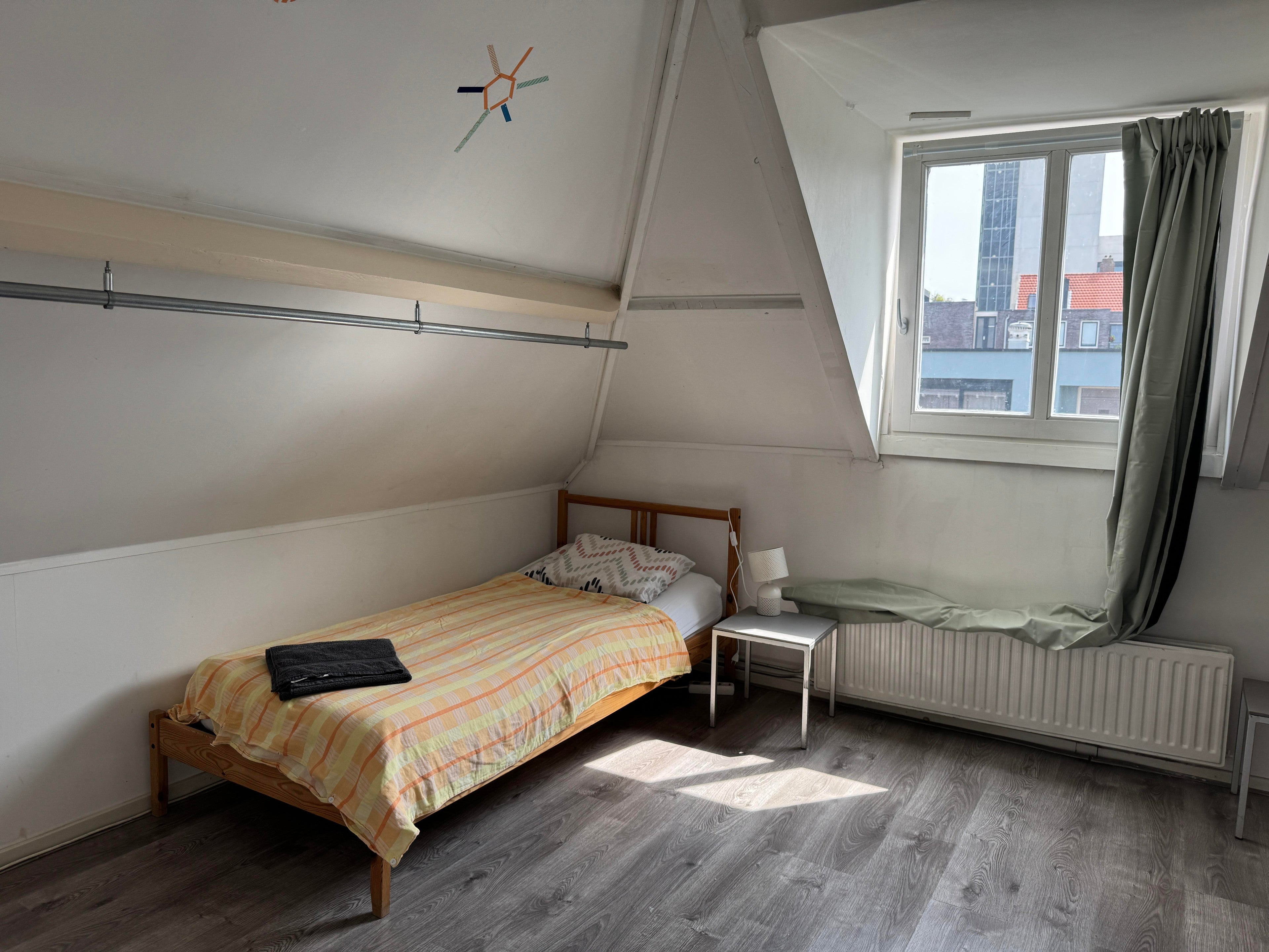 Appartement te huur: Snellinckstraat 27C-01, Rotterdam