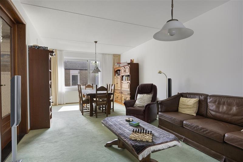 Tussenwoning te koop: Lambertusheufke 9, Neeritter