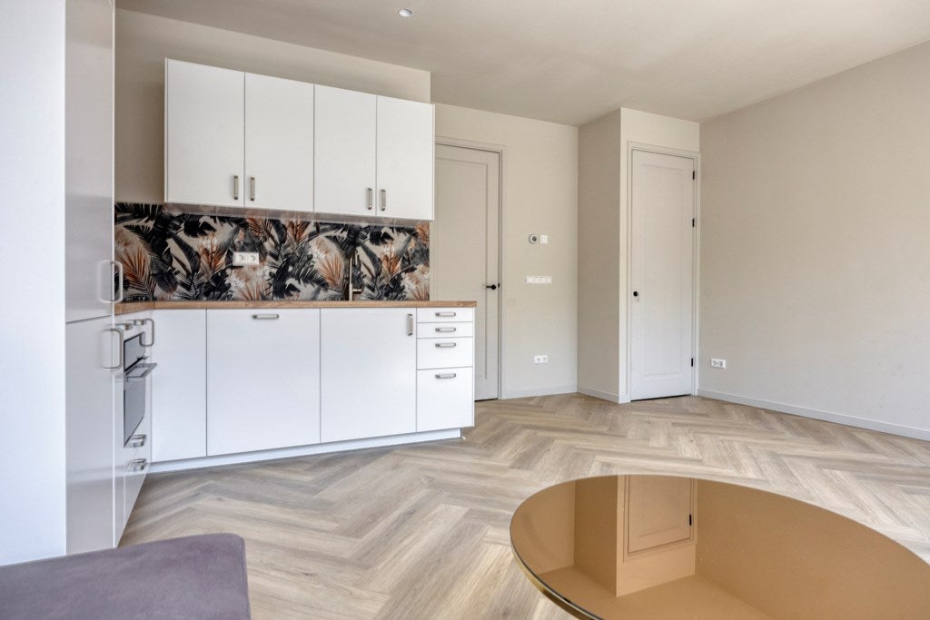 Woning te huur: Nieuwe Laan, Amsterdam