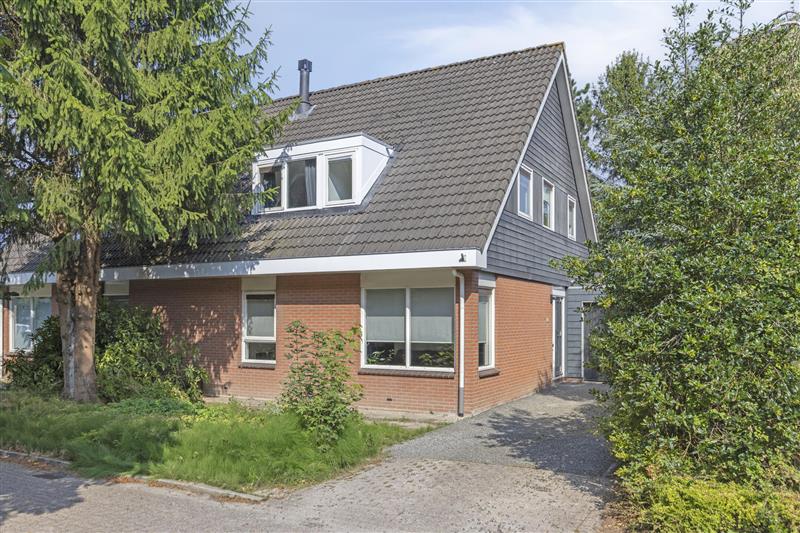 Huis Muidergouw 23 in Almere