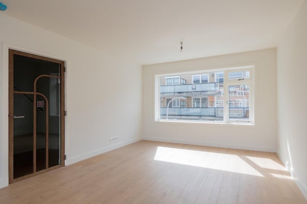 Appartement Dokter De Liefdestraat 12 in Haarlem