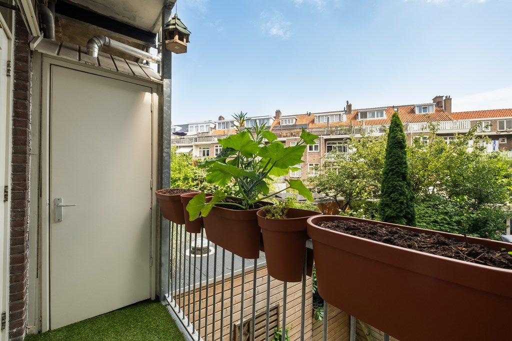 Appartement te koop: Aalsmeerweg 75-1, Amsterdam