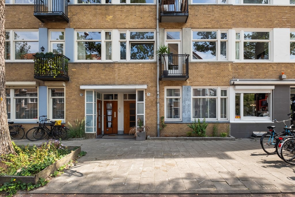Appartement te koop: Aalsmeerweg 75-1, Amsterdam