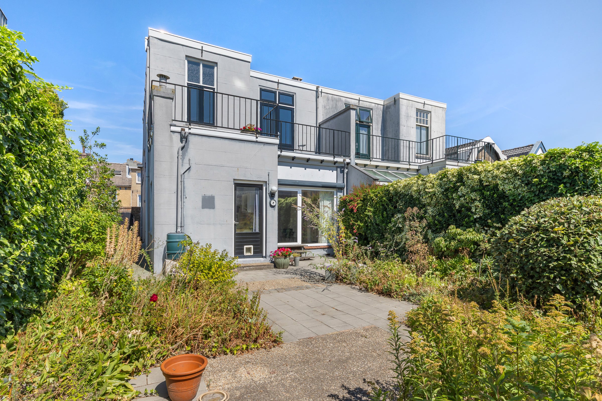 Hoekwoning te koop: Beneden Molendijk 49, Oud-Beijerland