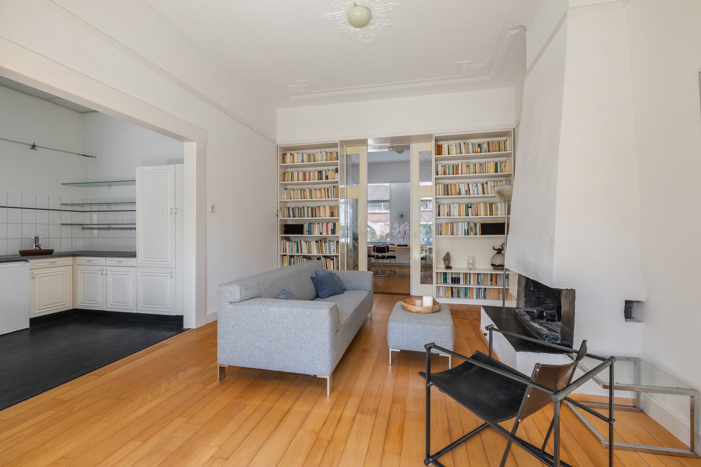 Hoekwoning te koop: Beneden Molendijk 49, Oud-Beijerland