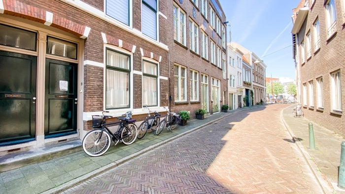 Te huur: Studio Schrijversstraat in Dordrecht