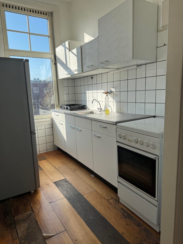 Te huur Kamer Mathenesserweg in Rotterdam