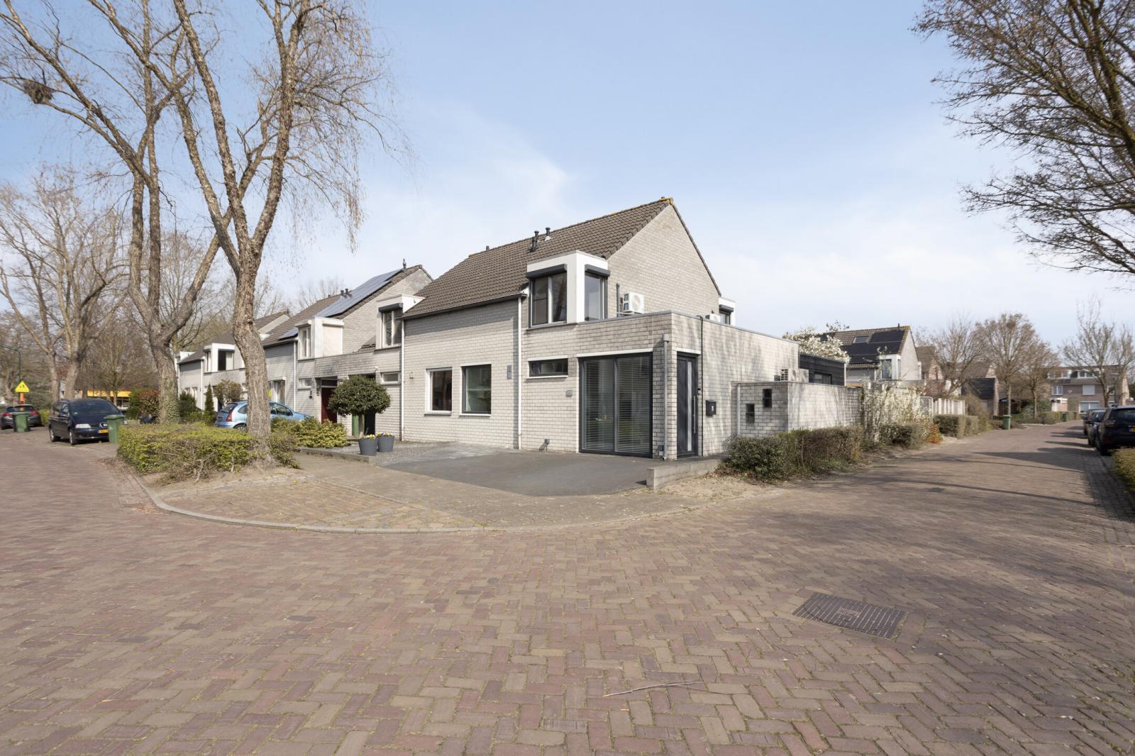 Huis De Klaver 11 in Heesch