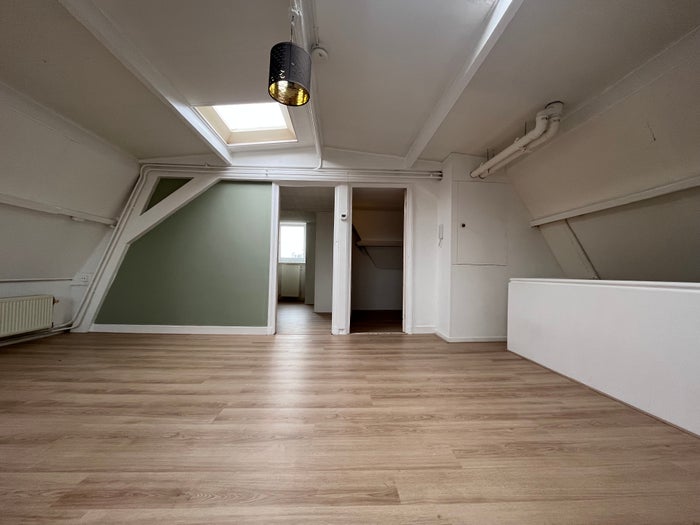 Te huur: Appartement Regentesselaan 119 C in Den Haag